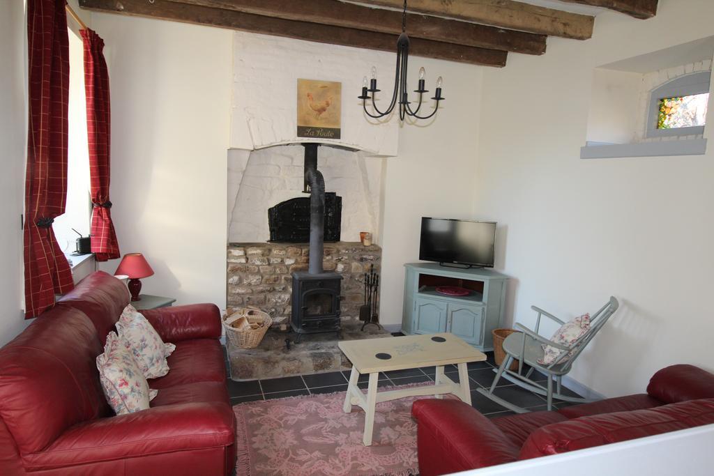 Villa La Petite Jeusseliniere à Larchamp Extérieur photo